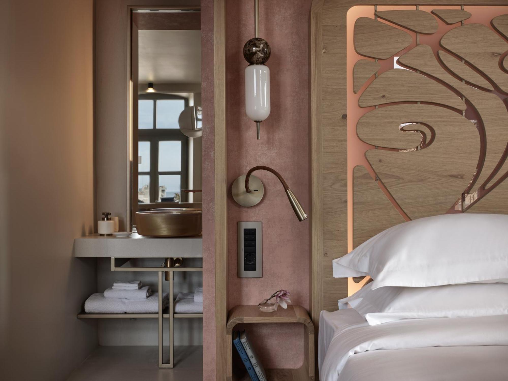 Domus Blanc Boutique Hotel ハニア エクステリア 写真