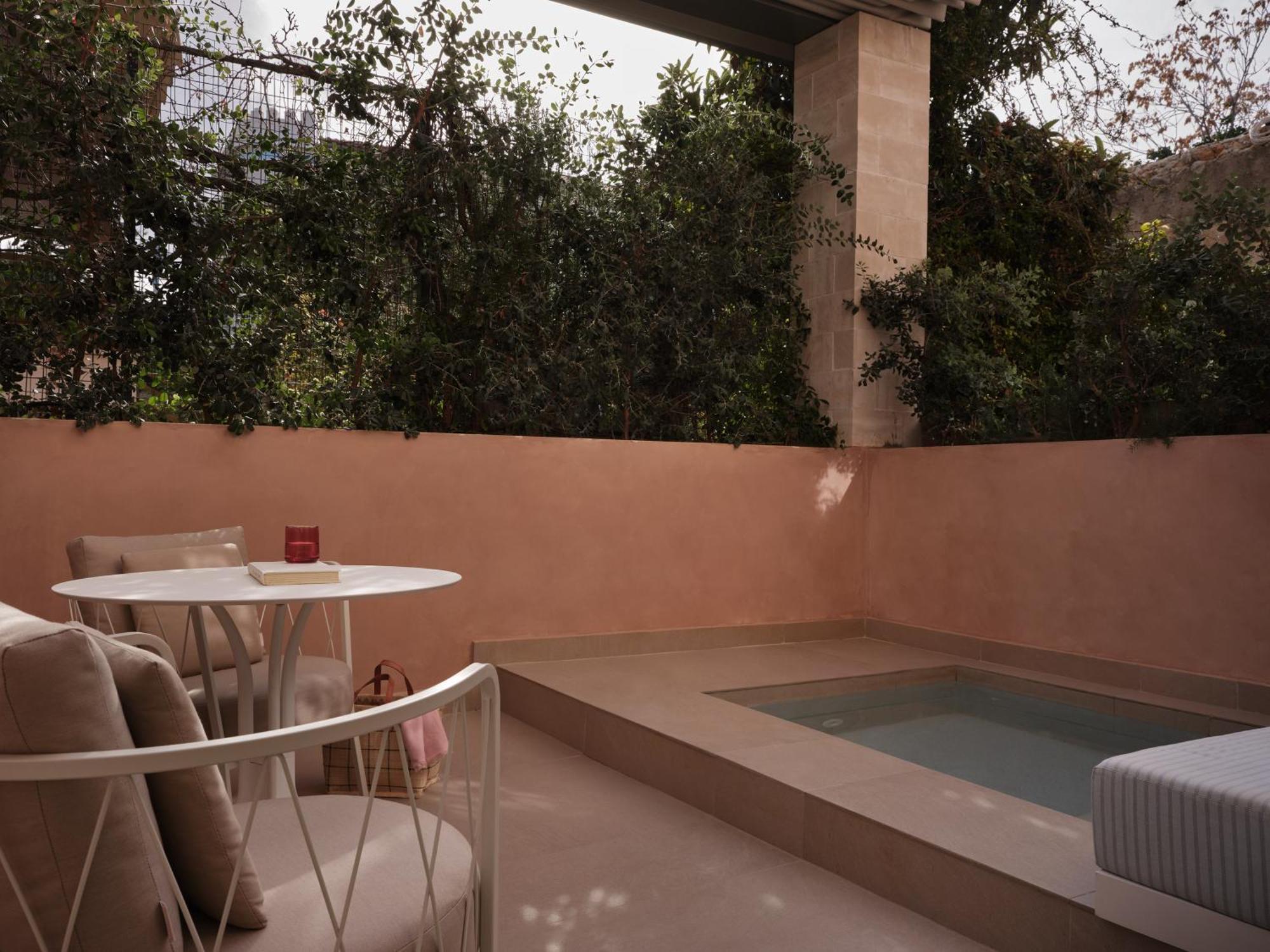 Domus Blanc Boutique Hotel ハニア エクステリア 写真