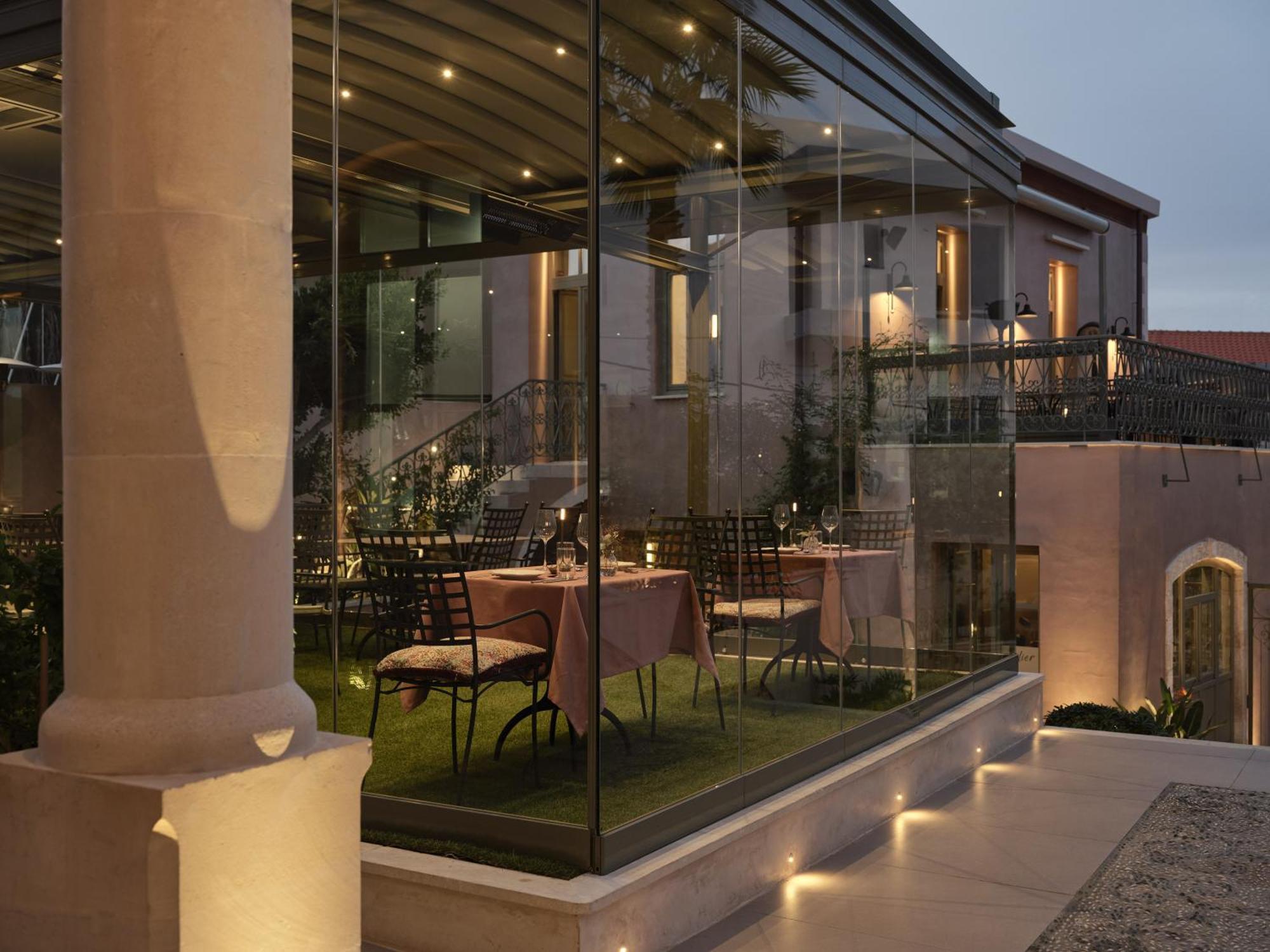 Domus Blanc Boutique Hotel ハニア エクステリア 写真