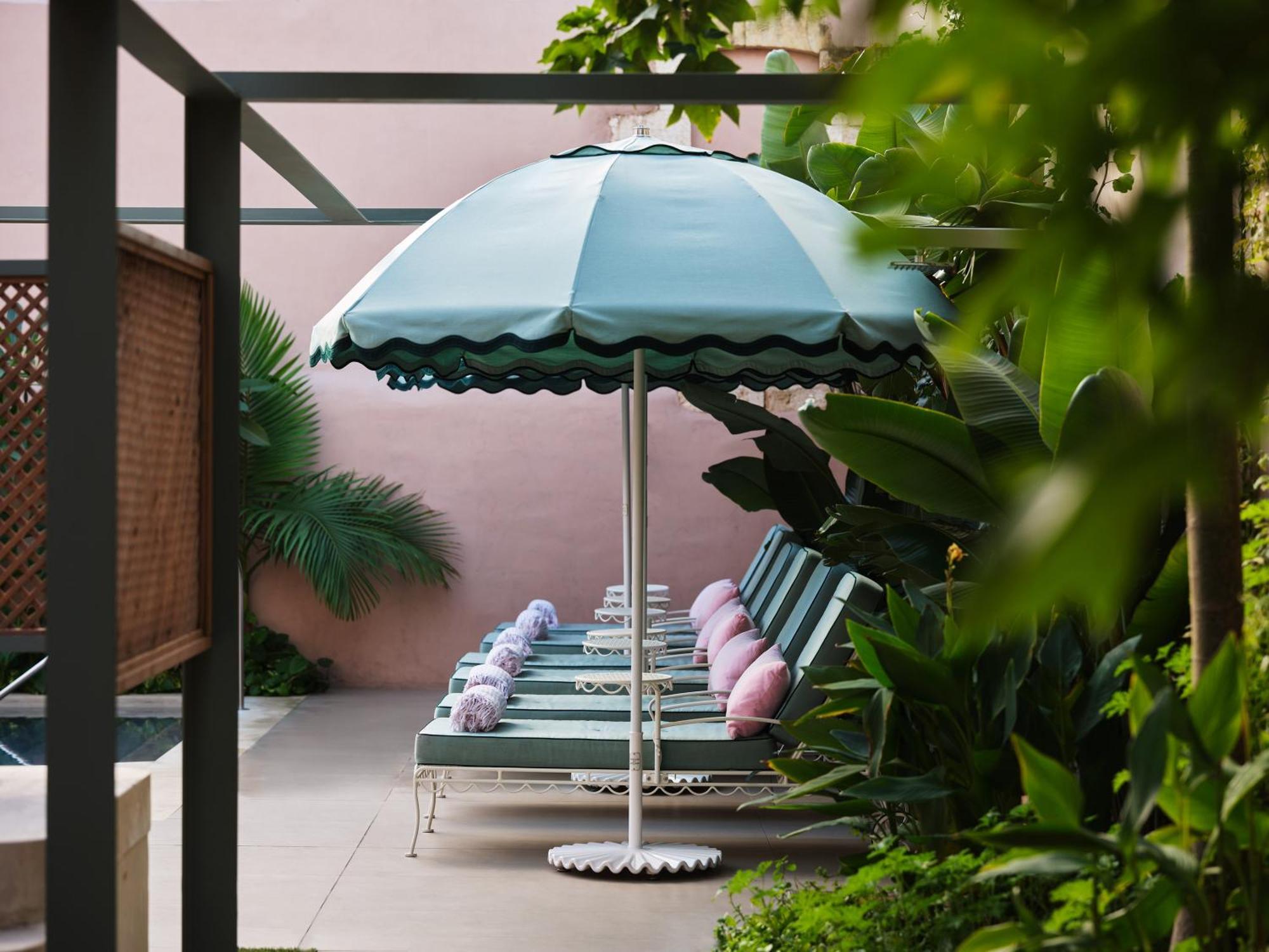 Domus Blanc Boutique Hotel ハニア エクステリア 写真